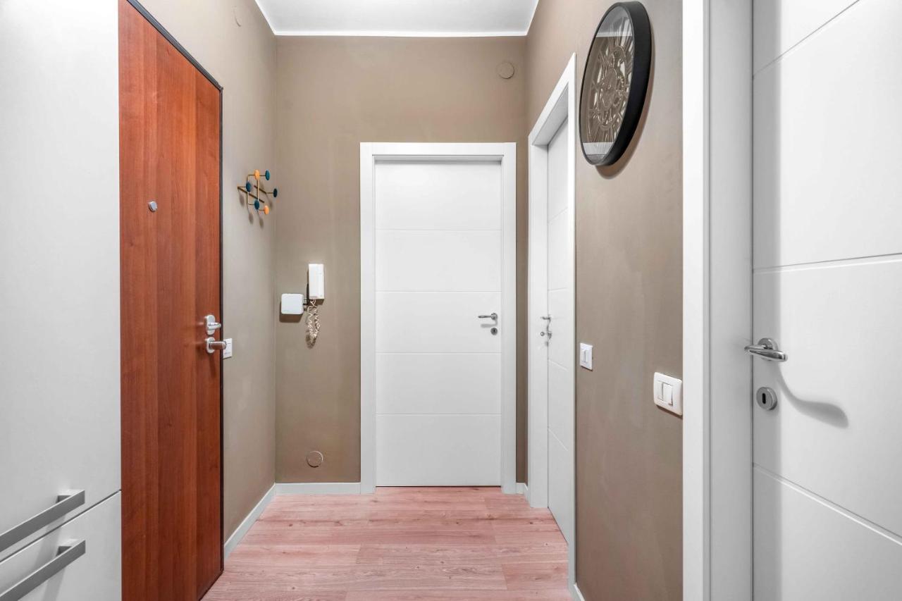 Tul18 - New Apartment With Modern Design - Milano Eksteriør bilde
